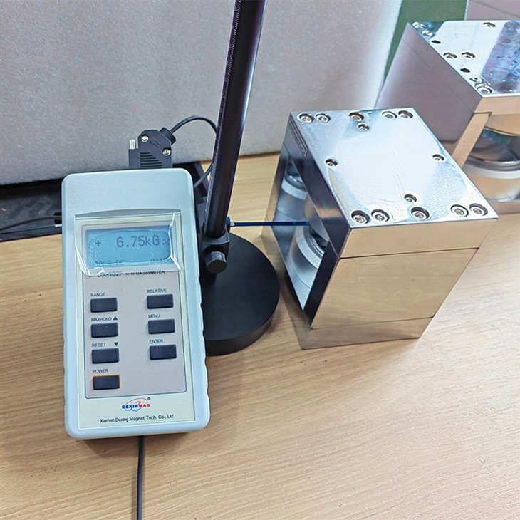 Constant Magnetic Field Permanent Magnet
